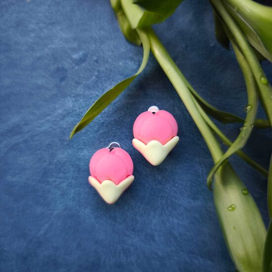 Klipši Tumši rozā pumpuri